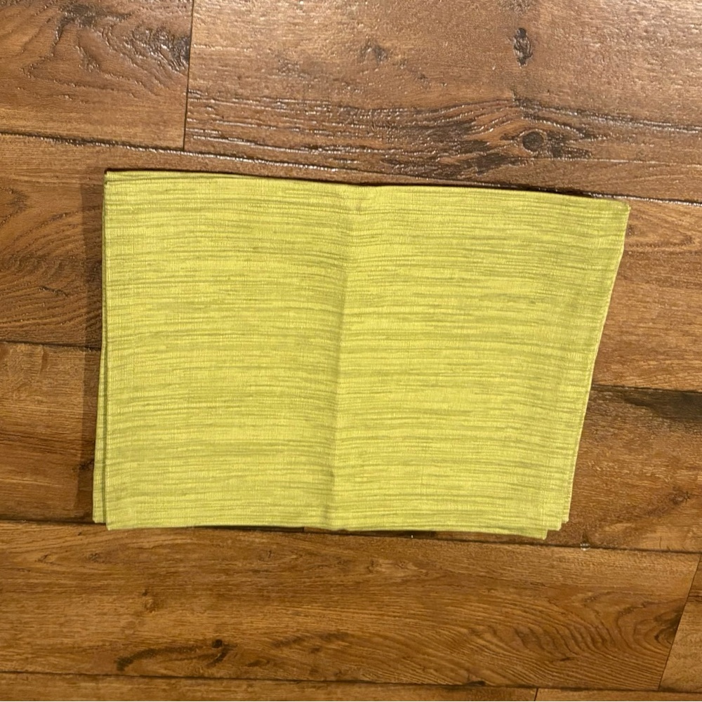 Crate & Barrel Grasscloth Placemat (set of 6)